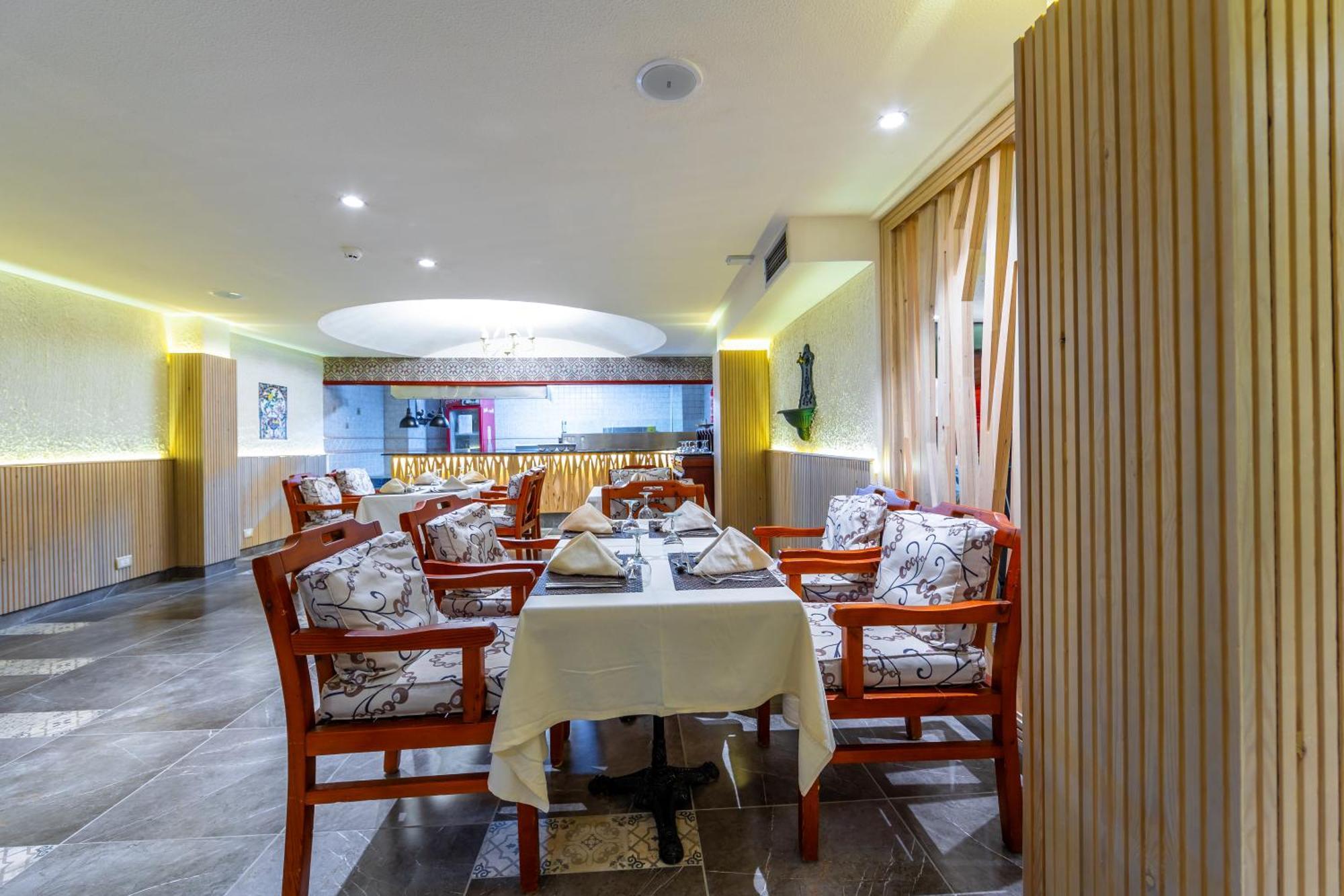 古赛尔弗拉门科海滩度假酒店 El Qoseir 外观 照片